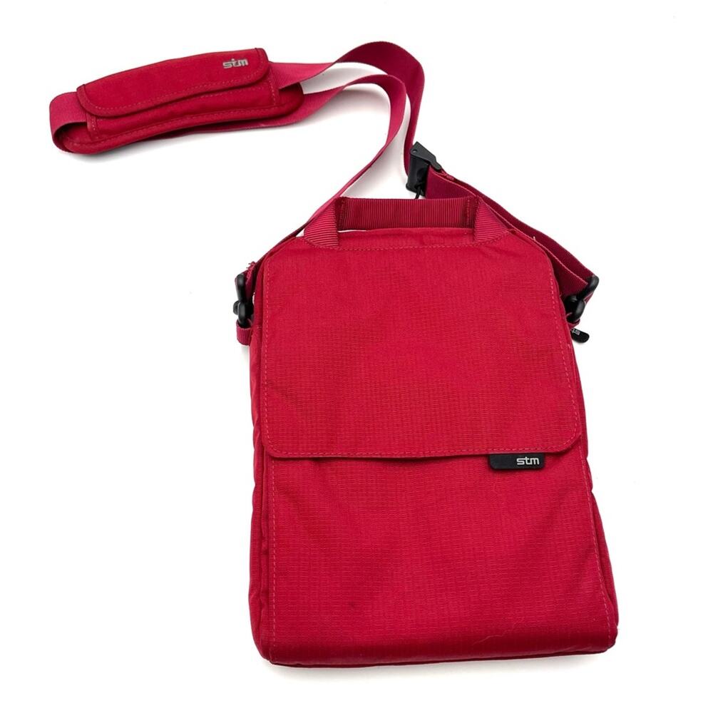 STM AUSTRALIA Laptop/IPad Travel Shoulder Bag padded interior red wine color MED - Picture 4 of 10